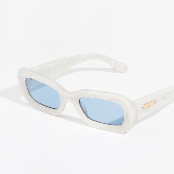 COPY - Sonix For Love & Lemons Minnie Pearl Sunglasses - Picture 2 of 3